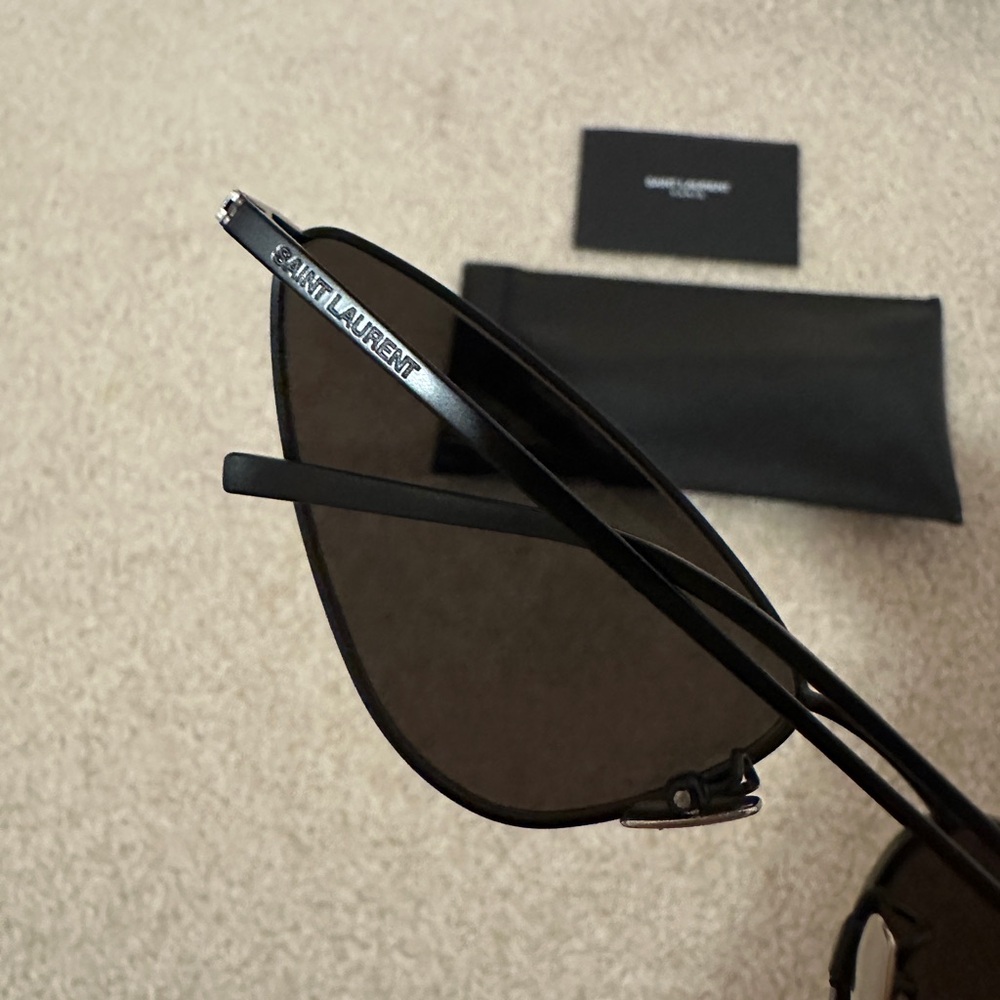 Yves Saint Laurent Black Sunglasses - Picture 4 of 4